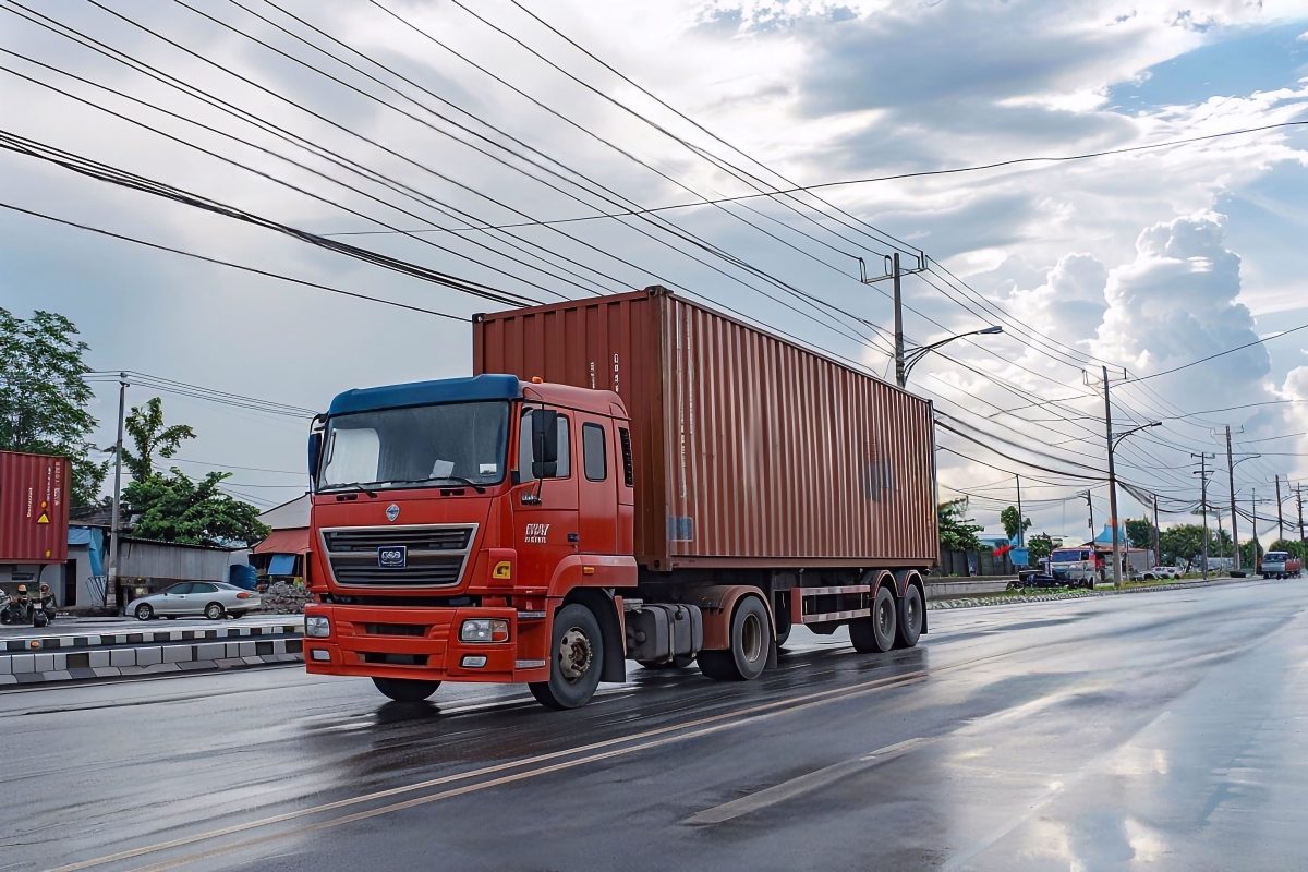 Trucking Makassar Palu Termurah Bersama Jasa Cargo Murah