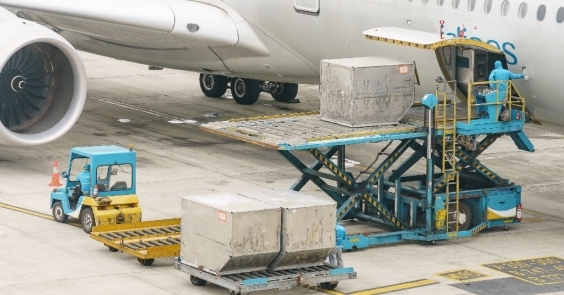 Ekspedisi Cargo Murah Surabaya Jayapura yang Paling Aman